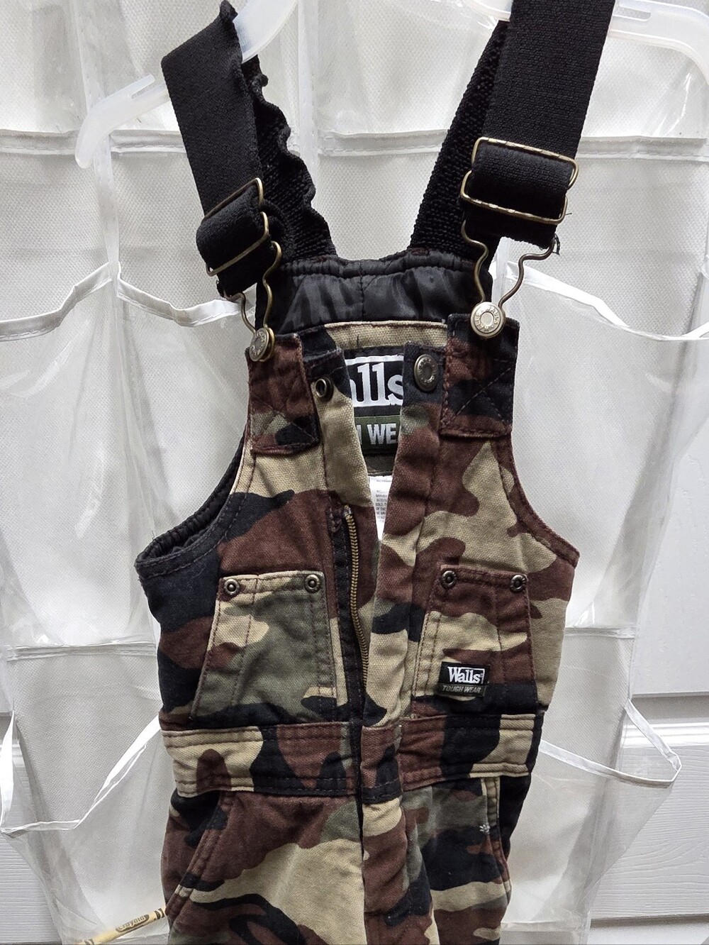 Walls Tough Wear Youth Insulated Camo Bib Overalls – Size 4/5 XS